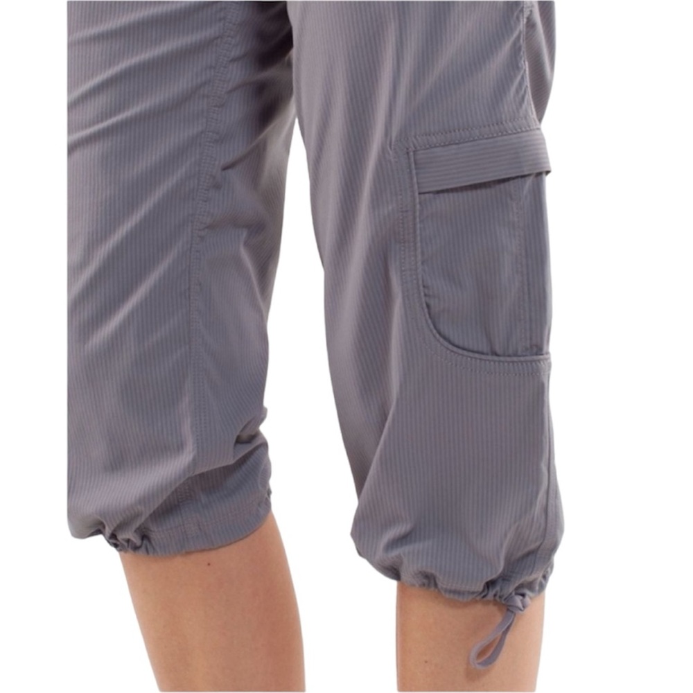 Lululemon Yoga Camp Crop Cargo Pants Fossil Gray Women’s Size 4 - Picture 4 of 16